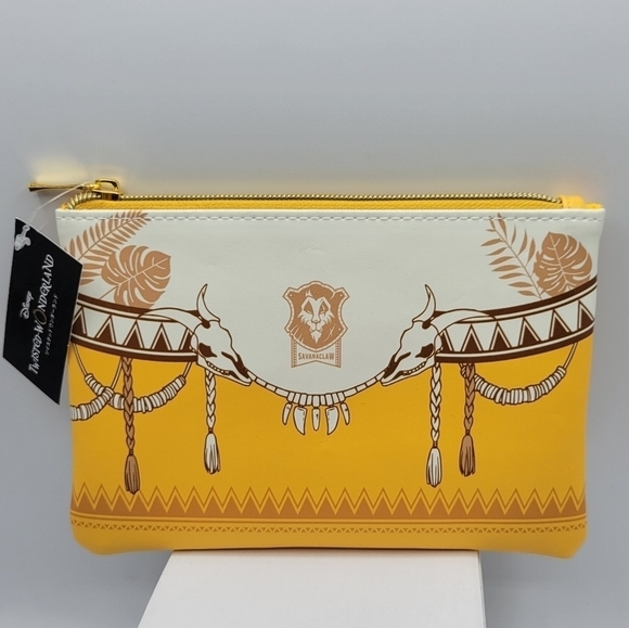 Disney Twisted Wonderland Savanaclaw Cosmetic Pouch - Picture 5 of 5